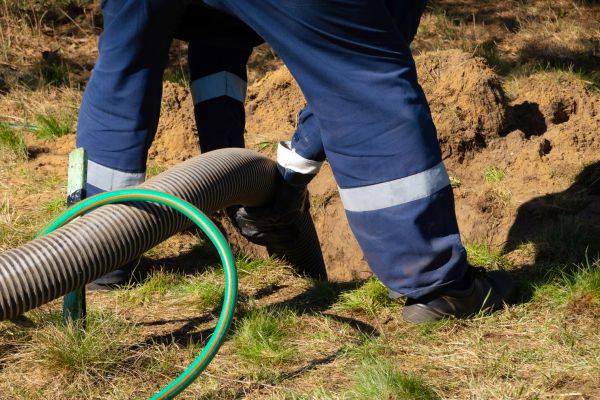 Sewer Line Unclogging Service